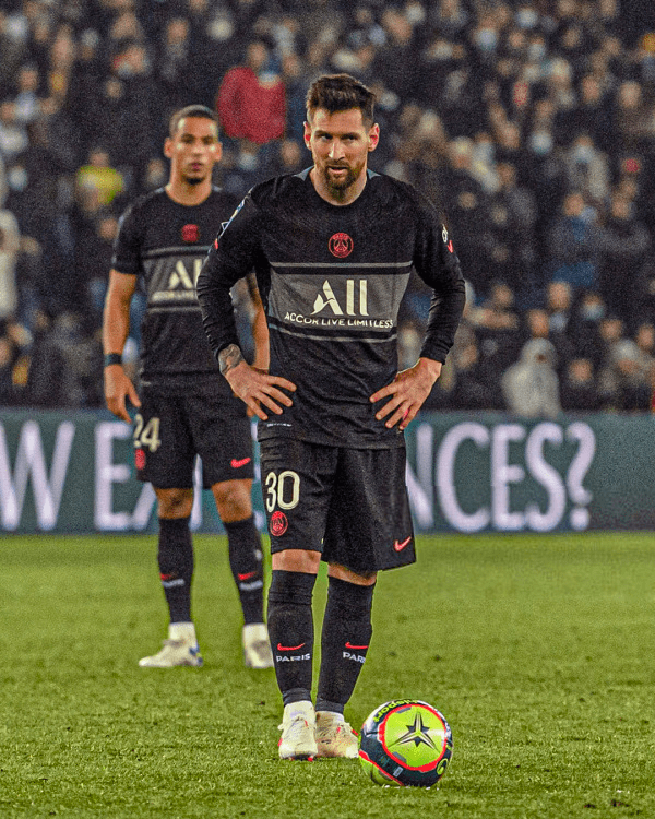 包含里程碑夜AC米兰造点机会，NBA常规赛今夜刷纪录，目标明确，球探报告显示潜力的词条